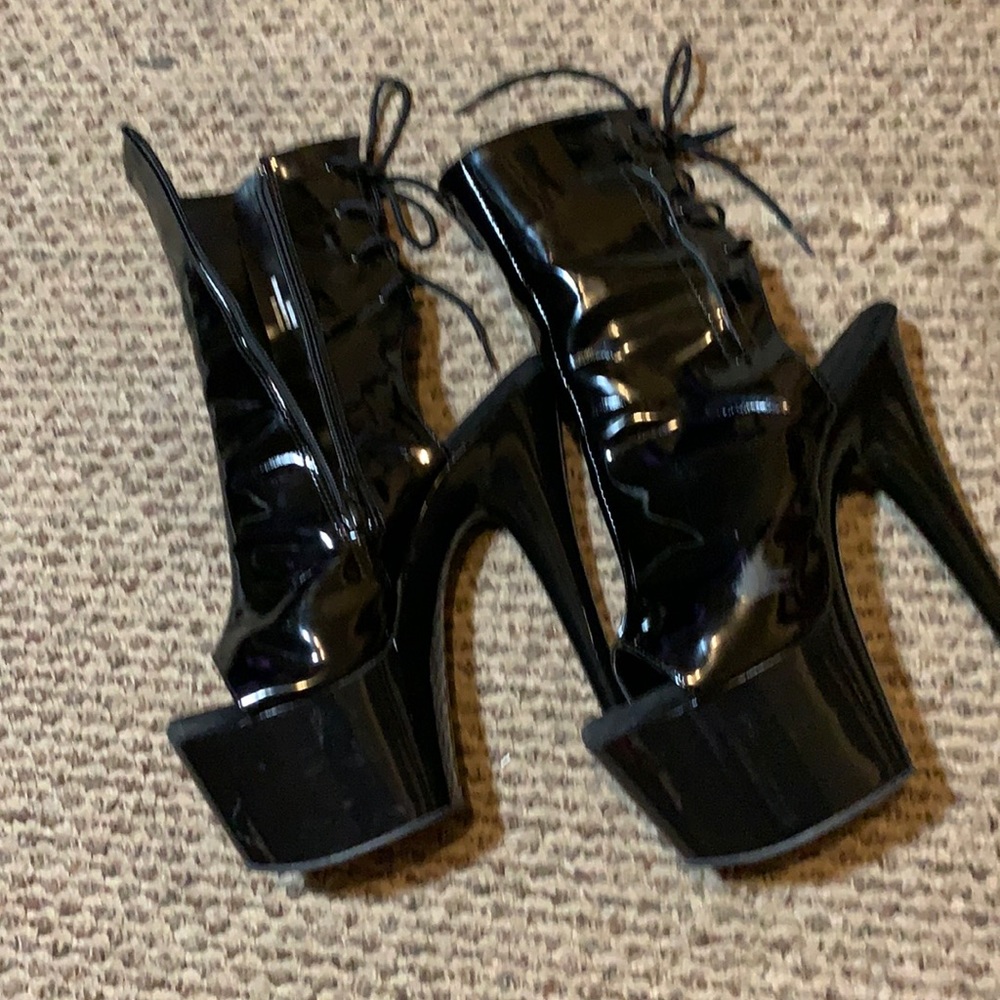 Pleasers Patent Peep Toe
